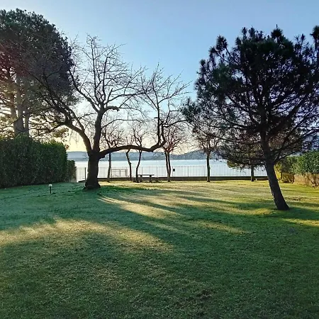 Large Lakeside Villa Lesa